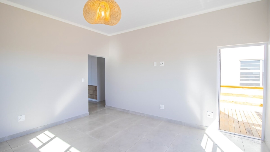 4 Bedroom Property for Sale in Country Club Western Cape